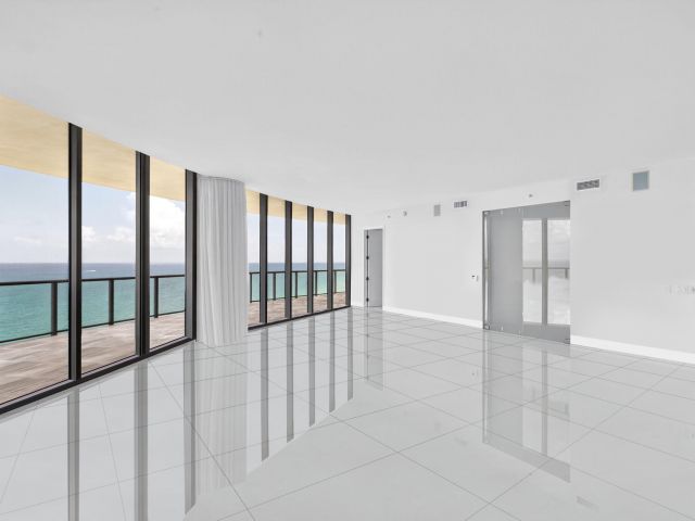 Apartment for sale  Unit #Ph 2700 - photo 6263302