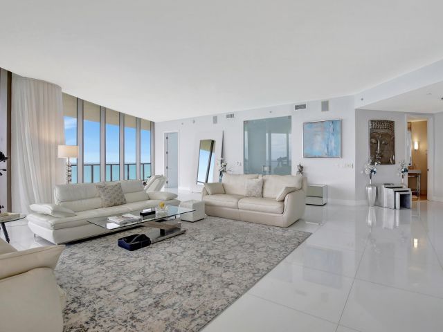 Apartment for sale  Unit #Ph 2700 - photo 6263303