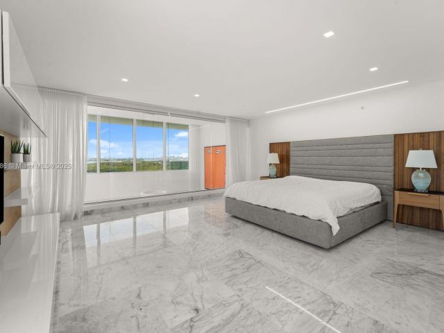 Apartment for sale  Unit #2008 - photo 6262390