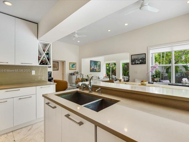 Home for rent at 435 Ridgewood Road - photo 6259630