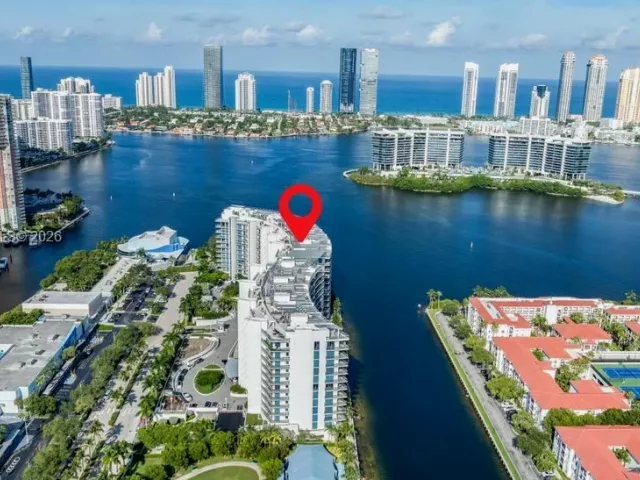 3-bedroom condo for sale in Aventura - 3250 NE 188th St 904 - MondialRealty