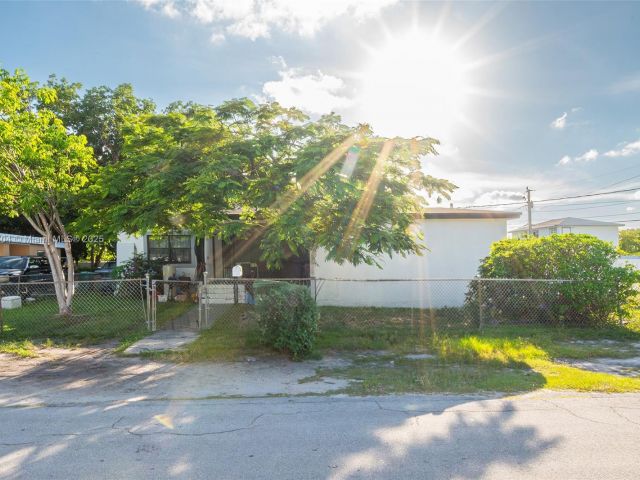 Home for sale at 7190 NW 21st Ave - photo 6284944