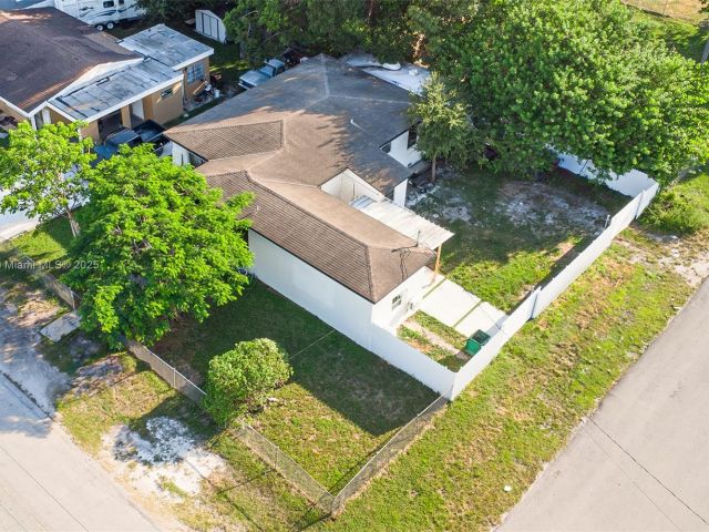 Home for sale at 7190 NW 21st Ave - photo 6284948