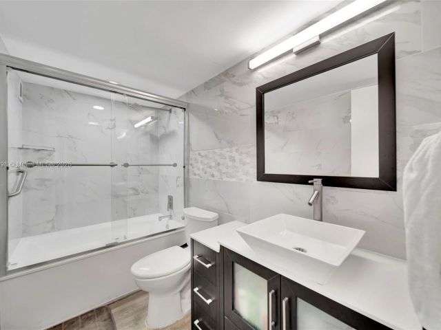 Apartment for sale  Unit #815 - photo 6265738