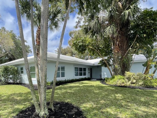 Home for sale at 299 NW 10th Court - photo 6262048