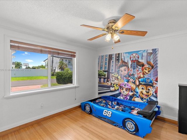 Home for sale at 3220 NE 164th St - photo 6261454