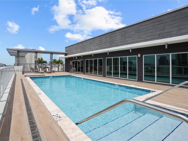 Apartment for sale  Unit #812 - photo 6271093