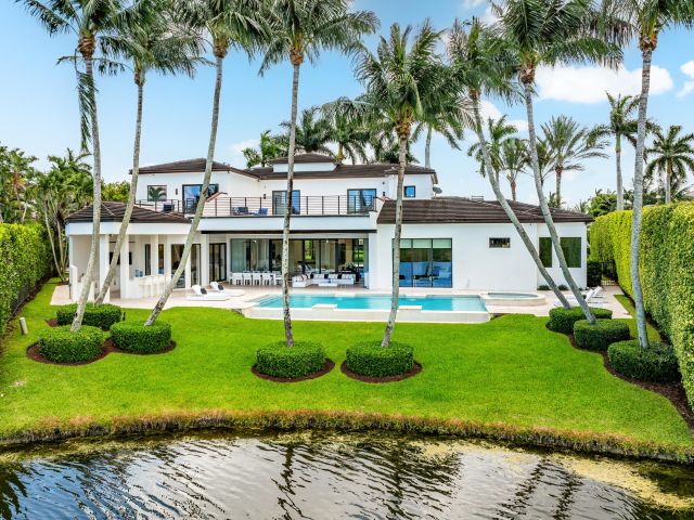 Home for sale at 17096 Northway Circle - photo 6260158