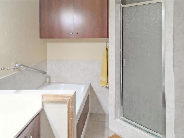 Home for sale at 841 NE 139th St - photo 6264201