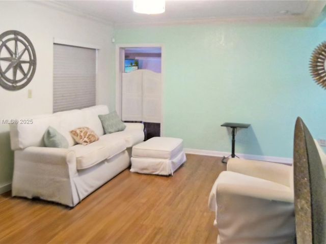 Home for sale at 841 NE 139th St - photo 6264211