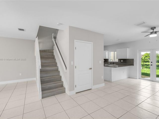 Home for rent at 942 SW 147th Ct - photo 6261719