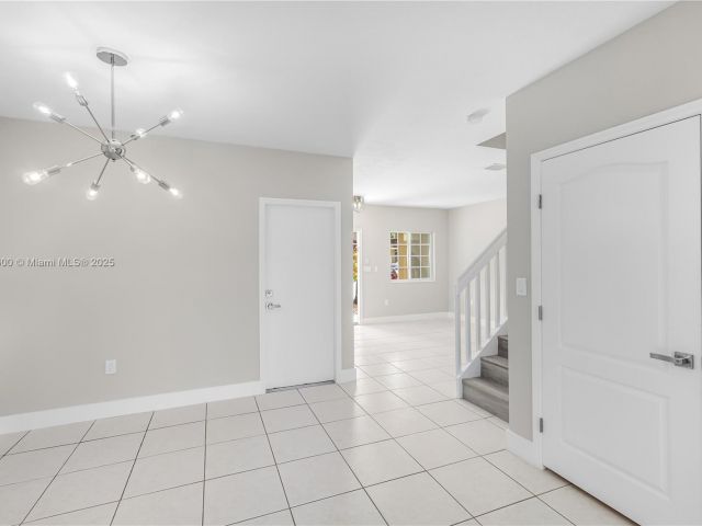 Home for rent at 942 SW 147th Ct - photo 6261720