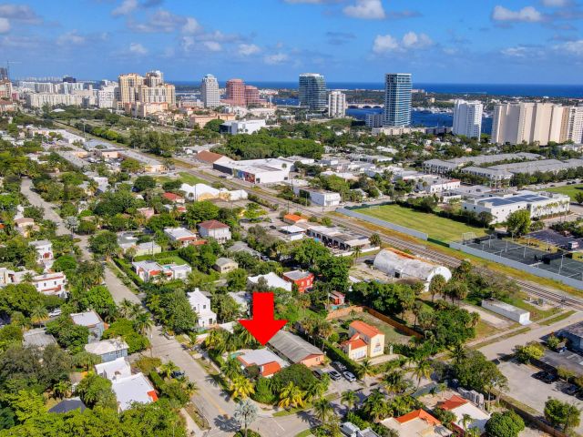 Home for sale at 2118 Florida Avenue - photo 6281257