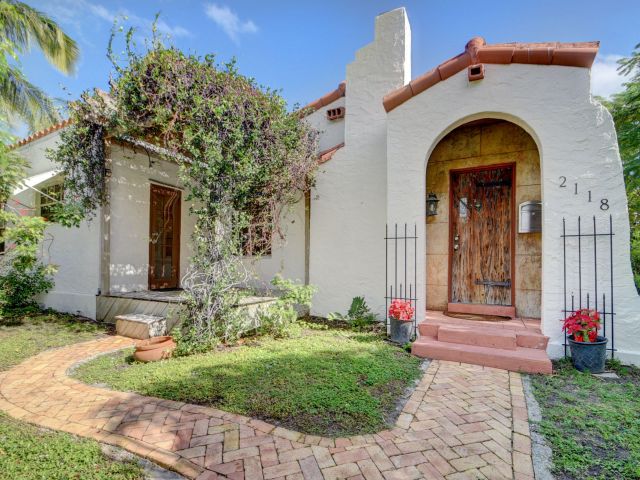 Home for sale at 2118 Florida Avenue - photo 6281261