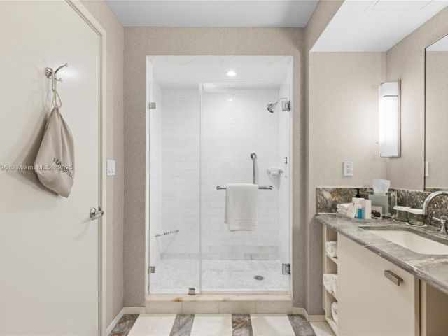 Apartment for sale  Unit #H1401 - photo 6262515