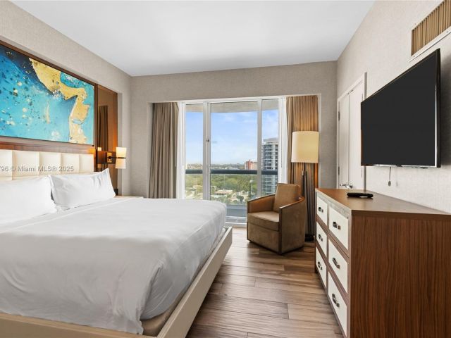 Apartment for sale  Unit #H1401 - photo 6262521