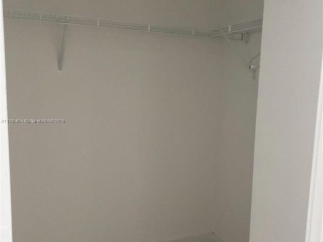 Home for rent at 7231 NW 103th Path 7231 - photo 6274157