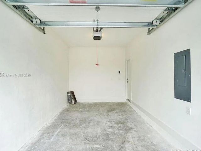 Home for rent at 7231 NW 103th Path 7231 - photo 6274164