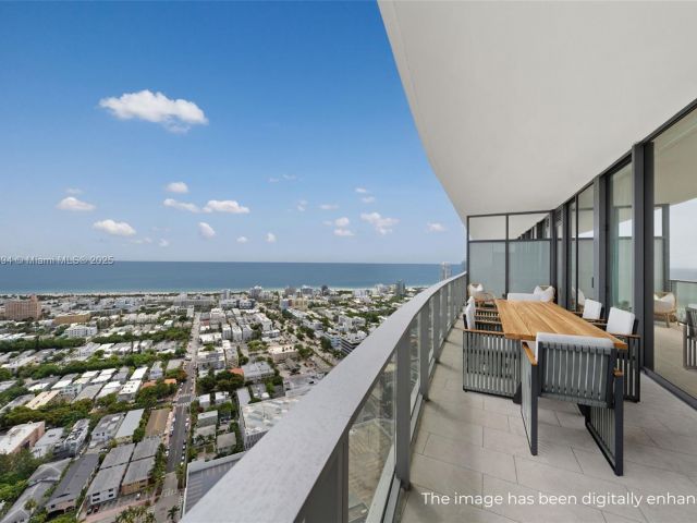 Apartment for sale  Unit #4004 - photo 6275509