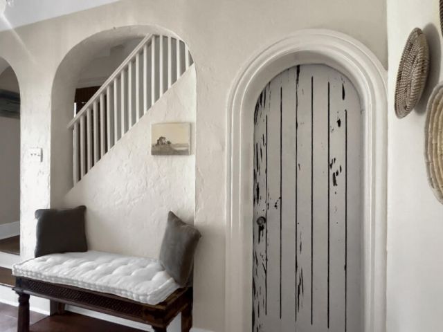 Home for rent at 910 NE 2nd Avenue - photo 6263325