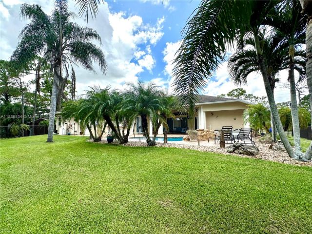 Home for sale at 13628 N 71st Pl N - photo 6262839