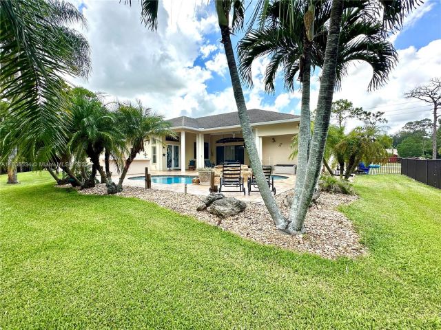 Home for sale at 13628 N 71st Pl N - photo 6262840