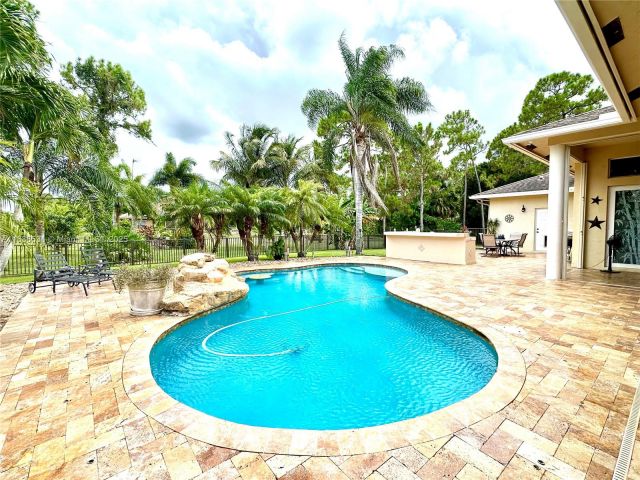 Home for sale at 13628 N 71st Pl N - photo 6262843