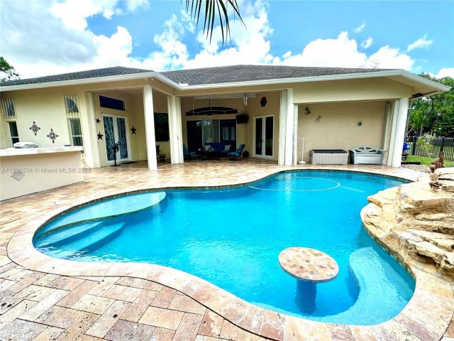 Home for sale at 13628 N 71st Pl N - photo 6262847