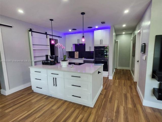 Home for sale at 817 NW 17th St - photo 6266294