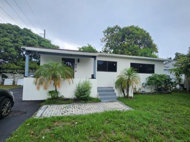 Home for sale at 817 NW 17th St - photo 6266299