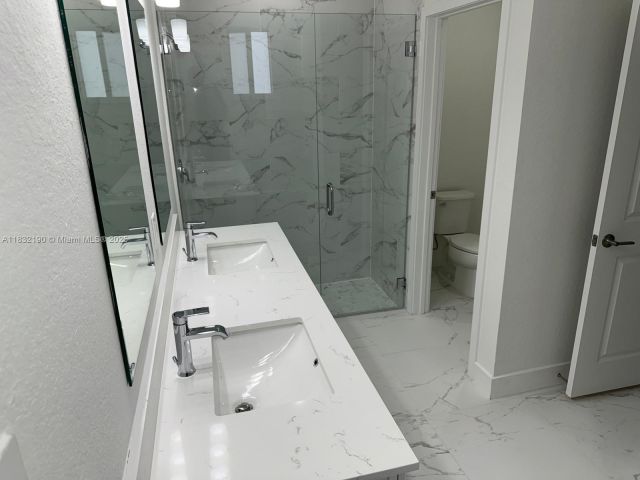 Home for sale at 1838 NE 1st St - photo 6262916