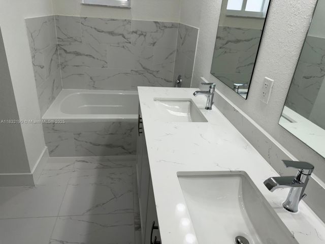 Home for sale at 1838 NE 1st St - photo 6262917