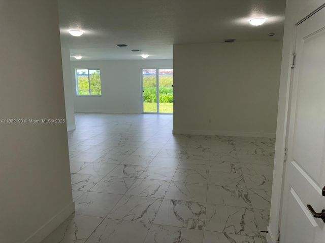 Home for sale at 1838 NE 1st St - photo 6262924