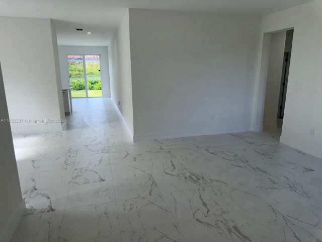 Home for sale at 1866 NE 1st St - photo 6262904