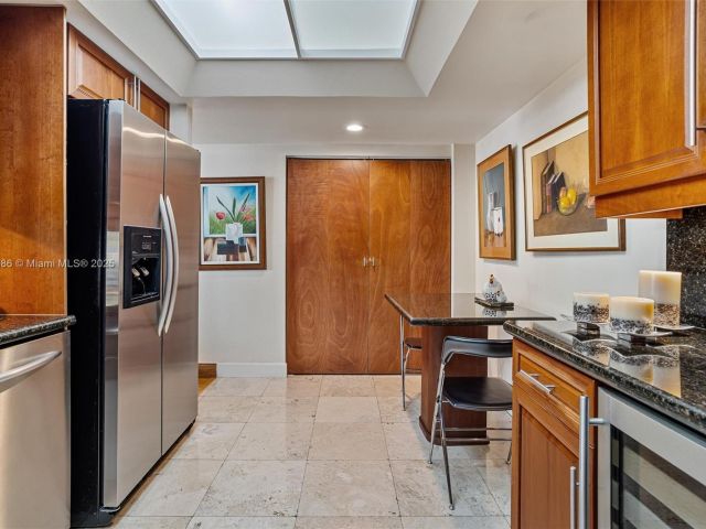 Apartment for sale  Unit #A1404 - photo 6278657