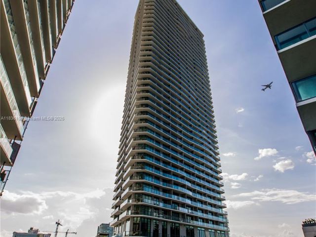 Apartment for sale  Unit #2205 - photo 6268318