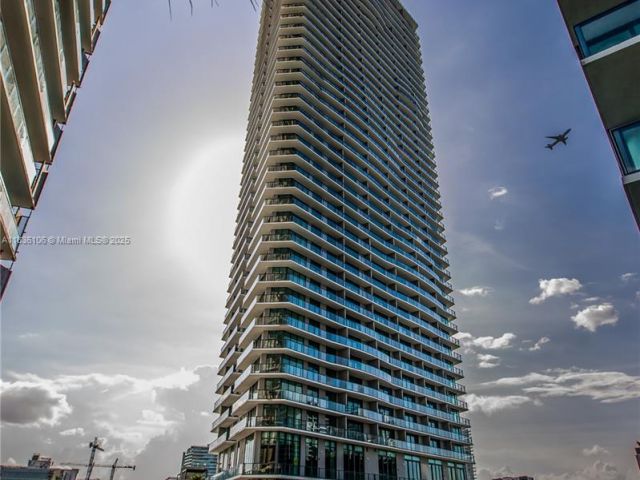 Apartment for sale  Unit #2205 - photo 6268320