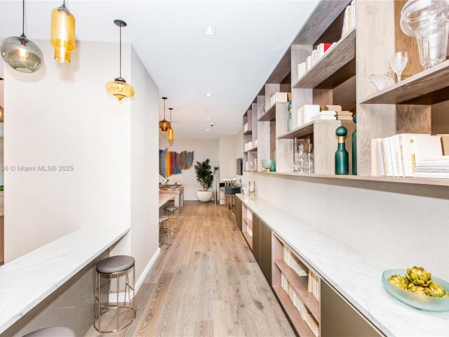 Apartment for sale  Unit #2205 - photo 6268333