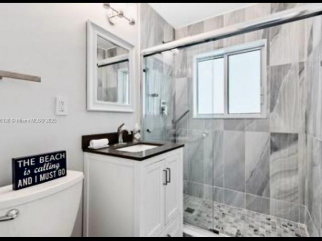 Home for rent at 2233 SE 13th St 2233 - photo 7478597