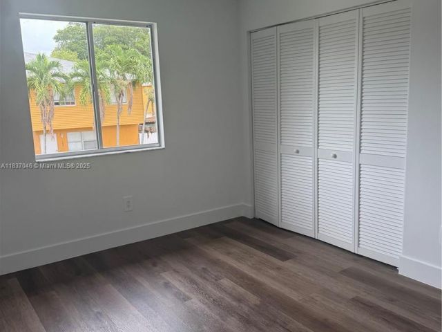 Home for rent at 157 NE 12th Ave 157 - photo 6264925