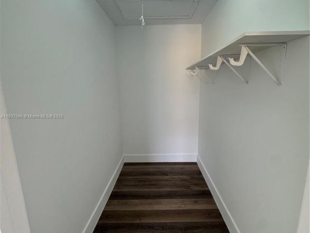 3-bedroom home for rent in Homestead - 157 NE 12th Ave 157 - MondialRealty