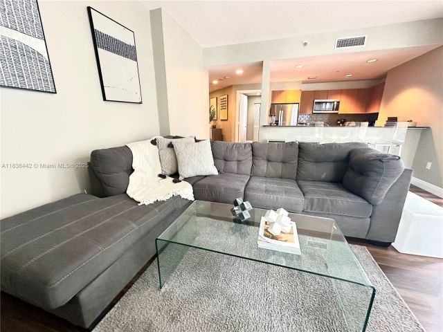 Apartment for rent  Unit #2220 - photo 6266735