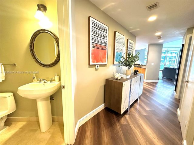 Apartment for rent  Unit #2220 - photo 6266753