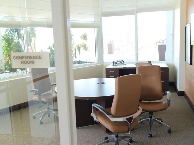 Apartment for rent  Unit # - photo 6265428