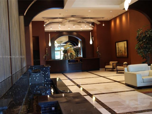 Apartment for rent  Unit # - photo 6265434