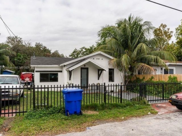 Home for sale at 7700 NE 1st Ct - photo 6265283