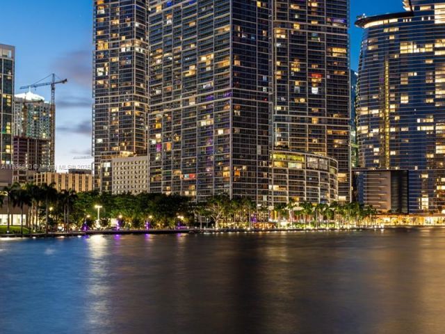 Apartment for sale  Unit #BAY1007 - photo 6267189