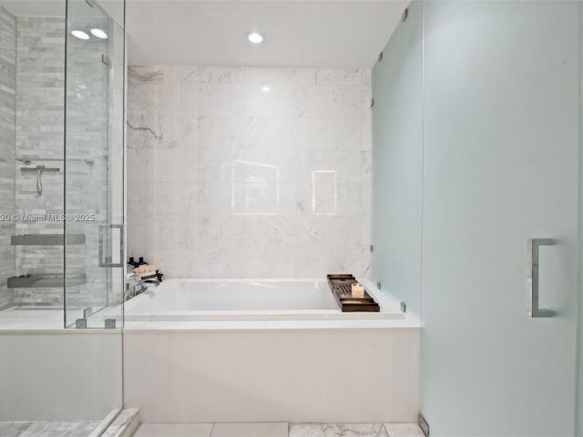 Apartment for sale  Unit #2809 - photo 6270966