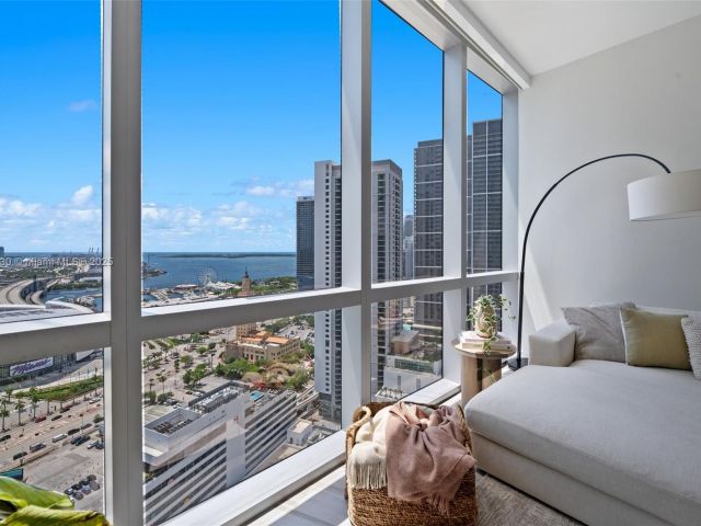 Apartment for sale  Unit #2809 - photo 6270971