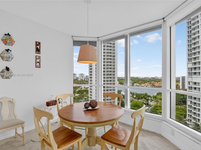 Apartment for sale  Unit #1505 - photo 6287314